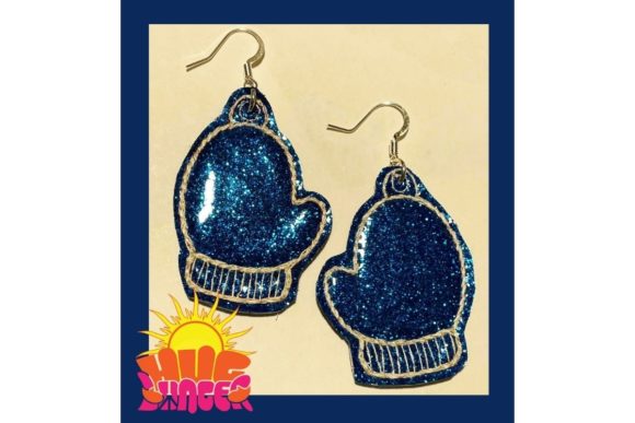 Mitten Earrings: A Festive Craft Fair Best-Seller