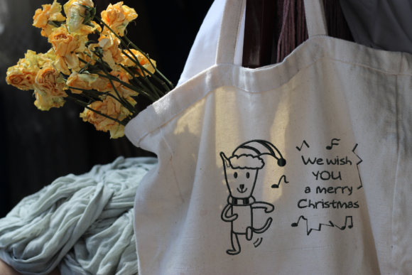 Reviewing the Christmas Dog Embroidery Design